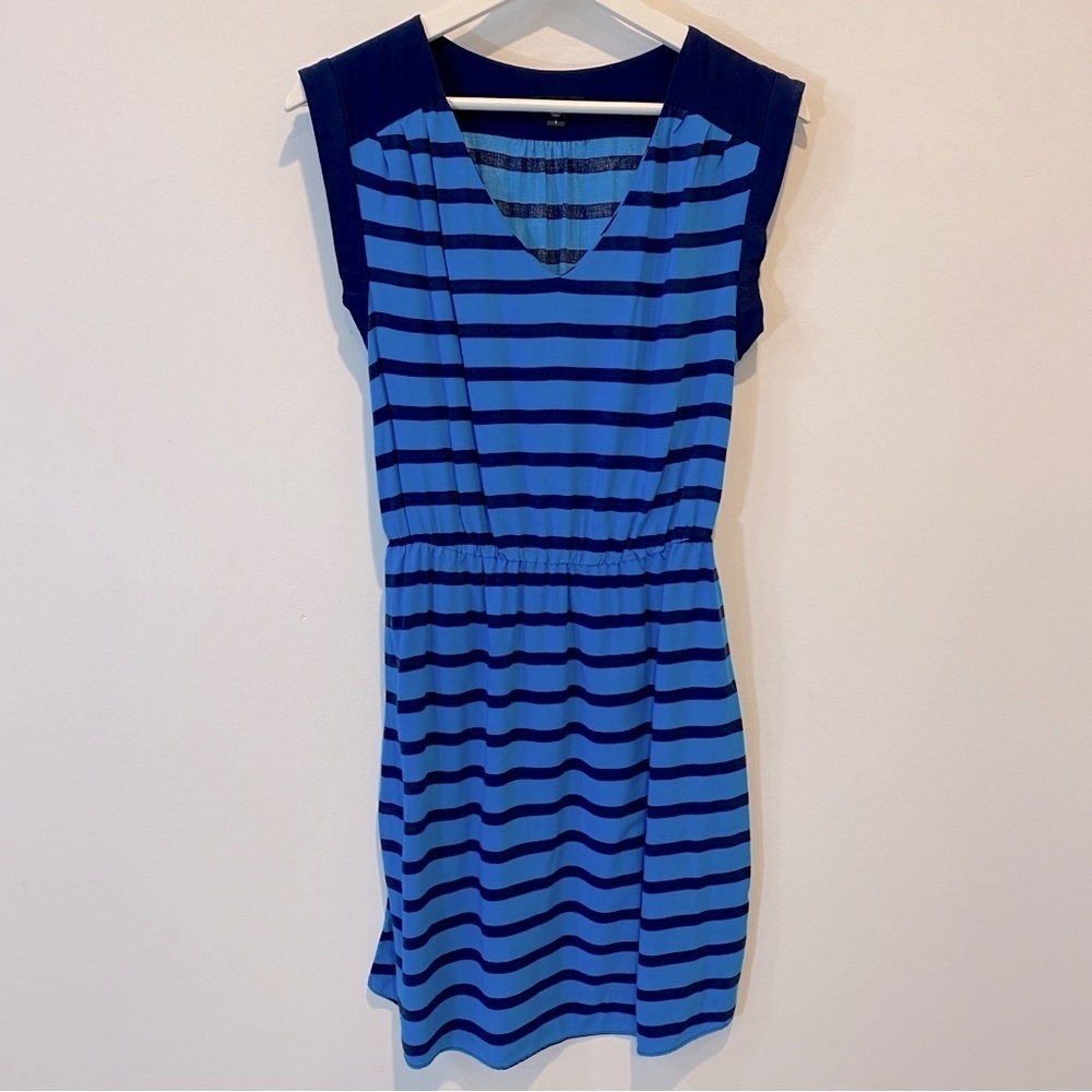 Gap monochromatic Navy Blue striped sheath dress for summer size S
